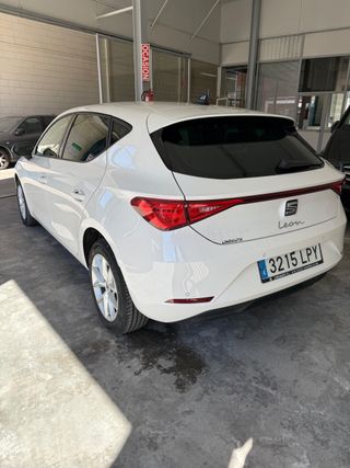 SEAT Leon 2021