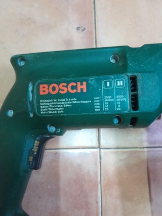 Taladro Bosch CBS 550-2