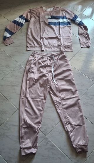 Completo training pantaloni e maglia