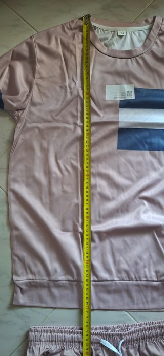 Completo training pantaloni e maglia