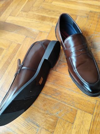 Zapatos de vestir marrones