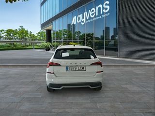 Skoda Kamiq 1.0 Tsi 81kw (110cv) Emotion