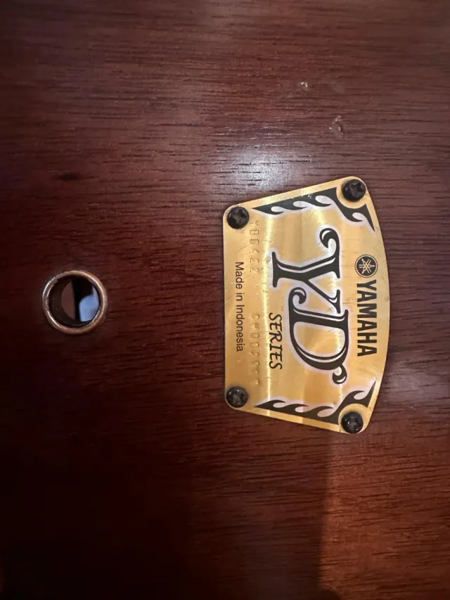 Bombo Yamaha vendo o cambio