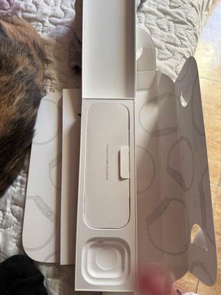 Apple Watch S10 GPS+Celular Oro/Morado