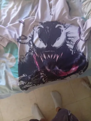Sudadera Venom
