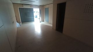 Local comercial en alquiler en Joc de la Bola - Camps d'Esports - Ciutat Jardí - Montcada en Lleida