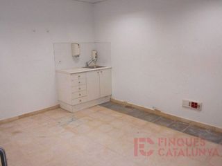 Local comercial en venta en Montilivi - Palau en Girona