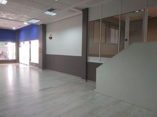 Local comercial en alquiler en Centro en Ourense