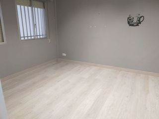 Local comercial en alquiler en Centro en Ourense