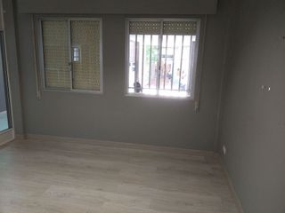 Local comercial en alquiler en Centro en Ourense