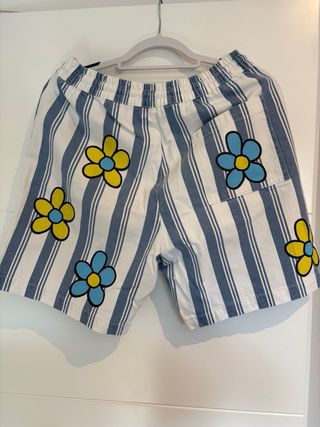 Bershka Pantalones Cortos Rayas Flores