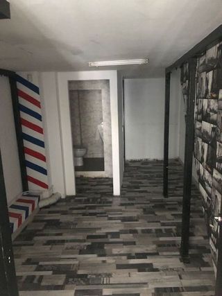 Local comercial en alquiler en Ensanche - Sar en Santiago de Compostela