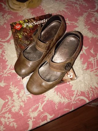 Lote Zapatos Talla 36 Negro y Marrón