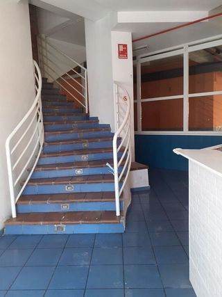 Local comercial en venta en Valdepelayo - Montepinos - Arroyo Culebro en Leganés