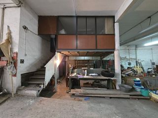 Local comercial en venta en La Fortuna en Leganés