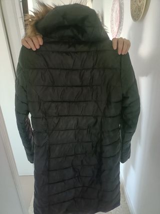 Chaqueta acolchada mujer con capucha