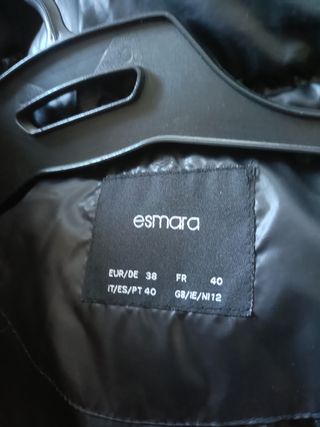 Chaqueta acolchada mujer con capucha