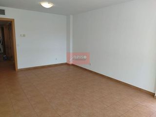 Piso en venta en Barrocanes en Ourense