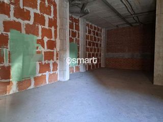 Local comercial en venta en Parque del Oeste - Olivares en Oviedo