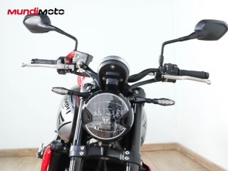 TRIUMPH TRIDENT 660 