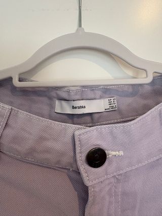 Pantalones cortos Bershka morados