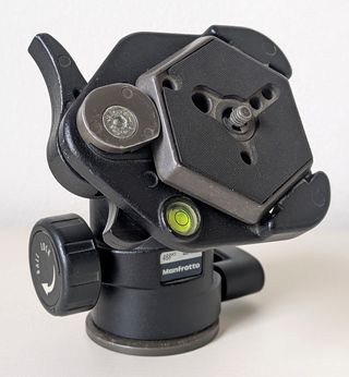 Rótula Manfrotto 488 para trípode
