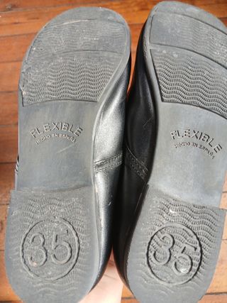 Zapatos de baile tradicional talla 33 y 35.