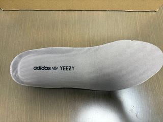 Adidas Yeezy 350 Boost Beluga Talla 44