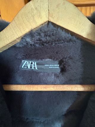Cazadora Zara Pelo y Piel Negra/Gris