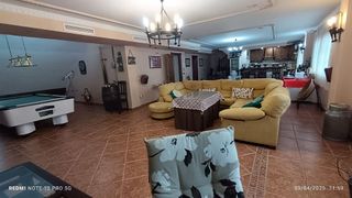 Casa adosada en venta en Pizarra