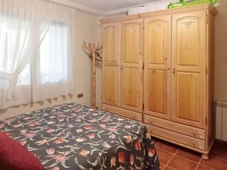 Chalet en venta en Yecla