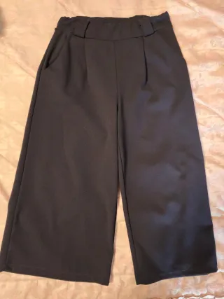 Pantalón culotte azul oscuro, Talla M/L.