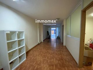 Local comercial en venta en Montmar en Castelldefels