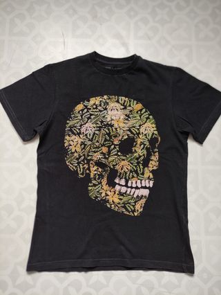 Camiseta Pull&Bear Estampado Calavera Talla XS