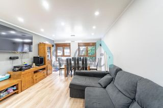 Piso en venta en Tenderina Alta - Fozaneldi en Oviedo