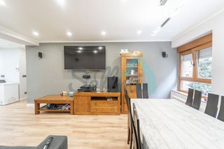 Piso en venta en Tenderina Alta - Fozaneldi en Oviedo
