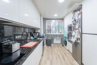 Piso en venta en Tenderina Alta - Fozaneldi en Oviedo