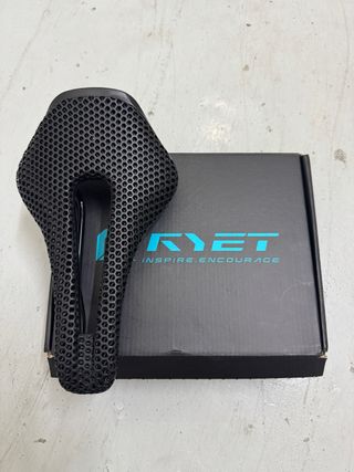 Sillín RYET Negro