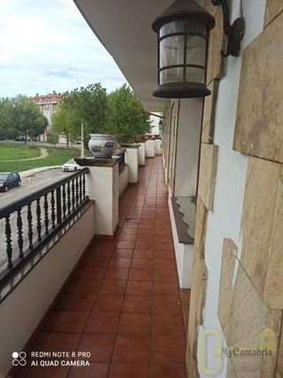 Chalet en venta en Alisal - Cazoña - San Román en Santander