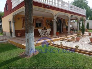 Chalet en venta en Oromana en Alcalá de Guadaira
