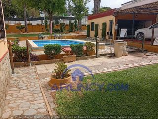 Chalet en venta en Oromana en Alcalá de Guadaira
