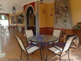 Chalet en venta en Oromana en Alcalá de Guadaira