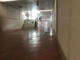 Nave industrial en alquiler en Churriana en Málaga