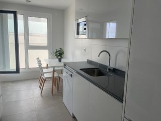 Piso en alquiler en Los Castros - Castrillón - Eiris en Coruña (A)