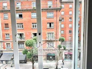 Oficina en alquiler en Campo San Francisco - Plaza de América en Oviedo