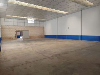 Nave industrial en alquiler en Azucaica - Santa María de Benquerencia en Toledo