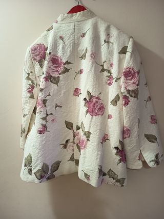Chaqueta fiesta floral El Corte Inglés