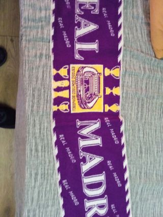 Bufanda Real Madrid Morada