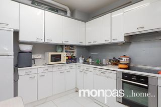 Piso en venta en Amara - Berri en San Sebastián-Donostia