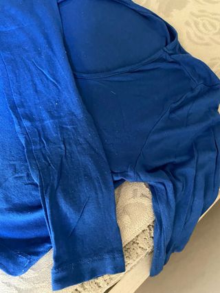 Camiseta manga larga azul 